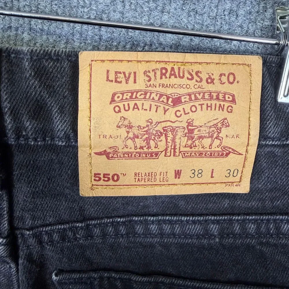 Vintage Levis 550 Men Jeans 38x30(36x30) Black Relaxed Fit Tapered Leg Denim USA